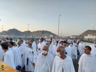 خود، راه بگویدت که چون باید رفت 7
