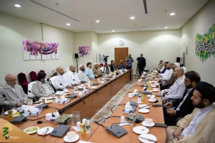 حجت‌الاسلام والمسلمین نواب،

نورافروز تلاوت قاری، خلوص نیت اوست 6