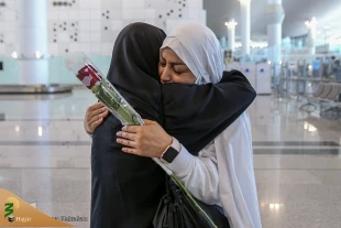 نخستین کاروان حجاج به کشور بازگشتند 2