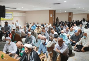 هم‌نوایی حاجیان با فرازهای کمیل امیرمومنان(ع) / روایت حال خوب سردار دل‌ها در جوار کعبه 4