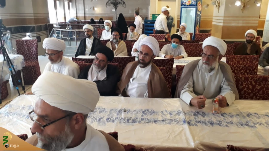 نشست هم‌اندیشی خادمان فرهنگی حج در مدینه منوره 6
