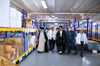 بازدید نماینده ولی فقیه در امور حج و زیارت از آشپزخانه زین
 19