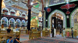 با نزدیک شدن به ماه محرم؛ حرم ارباب سیاه پوش شد 8