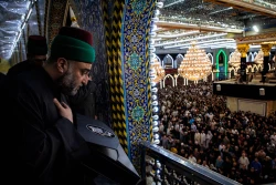 آئین تعویض پرچم گنبد حرم آستان مقدس حسینی و عباسی 15