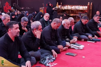 مراسم دعای ندبه در کربلای معلی
 7