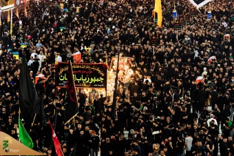 عزاداری عاشقان اباعبدالله الحسین در کربلای معلی 15