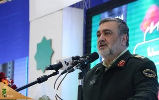 فرمانده کل انتظامی کشور:

گذرنامه‌های تاریخ گذشته با مهر پلیس برای اربعین اعتبار دارند