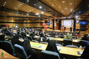 توصيات ممثل الولي الفقيه في شوون الحج و الزيارة إلى إعلاميي الأربعين/ مساعدو الأربعين الإعلاميون هم مؤرخو أحداث الأربعين و ضحايا طريق الإمام الحسين (ع).

 2