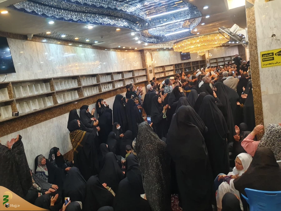 عزاداری شام شهادت امام سجاد ع در سرداب امام علی (ع) حرم حضرت اباالفضل العباس (ع) 14