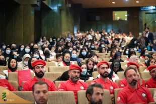 نماینده ولی فقیه در امور حج و زیارت:

پزشکان و پرستاران خود را خادم زائران بدانند 9