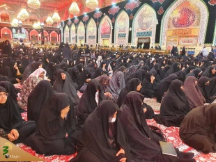 زائران حرم حسینی برای بازگشت امنیت به بلاد اسلامی دست به دعا گشودند 6