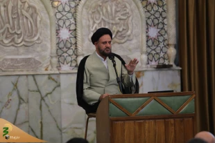 معاون فرهنگی بعثه:

شعور و معرفت حسینی در مجالس اباعبدالله بر شور آن مقدم است 3