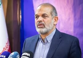وزیر کشور: تراکم جمعیت عبور از مرز را کند کرده است