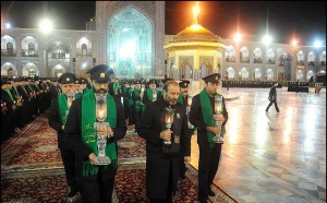 آیین خطبه‌خوانی شب شهادت امام رضا(ع) در مشهد برگزار شد