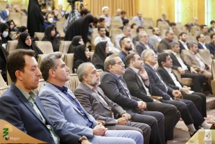 Supreme Leader's Representative in Hajj Commemorates Mena Martyrs 4