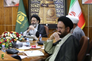 بررسی راهکارهای گفتمان سازی تمدن نوین اسلامی از مسیر حج و زیارت 4