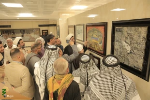 بازدید شاعران آئینی عراق از موزه حج و زیارت-8