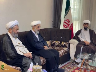 دیدار حضرت آیت الله قمی با نماینده بعثه رهبری در عراق 4