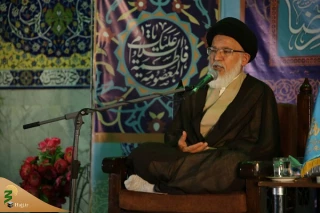 حجت‌الاسلام والمسلمین میرباقری:

ورود به حریم اهل‌بیت(ع) با عنایت حضرت معصومه(س) امکان‌پذیر است
