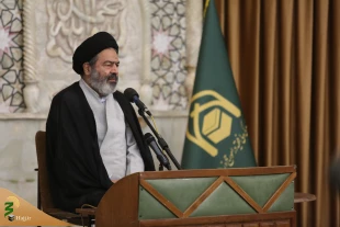 نماینده ولی فقیه در امور حج و زیارت:

دشمن بدنبال ازبین بردن انقلاب اسلامی و تفکر جبهه مقاومت است 3