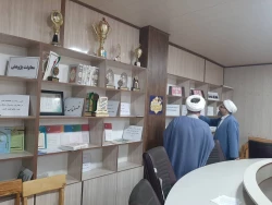 تعامل حوزه علمیه و بعثه رهبری راهکار تعالی خدمت رسانی به زائران است. 3