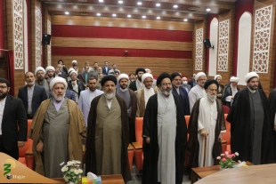 همایش روحانیون و مداحان عتبات عالیات استان خوزستان با حضور نماینده مکرم ولی فقیه و سرپرست حجاج ایرانی برگزار گردید