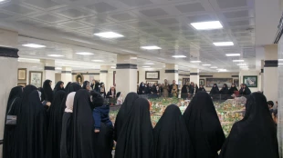 برگزاری نشست همسران و دختران کارمندان بعثه مقام معظم رهبری در قم