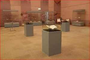 هم‌زمان با روز جهانی زبان عربی برگزار شد؛
نمایشگاه قرآن‌های نادر در کتابخانه «ملک عبدالعزیز» عربستان