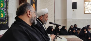 در گرامیداشت شهادت حضرت فاطمه برگزار شد؛
مراسم عزاداری ایرانیان مقیم کربلا در محل کنسولگری کشورمان 