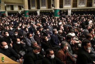با حضور رهبر معظم انقلاب اسلامی در حسینیه امام خمینی برگزار شد؛

مراسم عزاداری شام شهادت حضرت زهرا سلام‌الله‌علیها 7