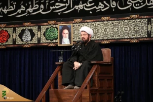 با حضور رهبر معظم انقلاب اسلامی در حسینیه امام خمینی برگزار شد؛

مراسم عزاداری شام شهادت حضرت زهرا سلام‌الله‌علیها 9
