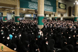 با حضور رهبر معظم انقلاب اسلامی در حسینیه امام خمینی برگزار شد؛

مراسم عزاداری شام شهادت حضرت زهرا سلام‌الله‌علیها 11