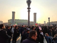 در میدان امام حسین (ع) برگزار شد؛

حماسه‌ای دیگر در سالروز یوم‌الله ۹ دی/تجدید میثاق ملت با ولایت 3