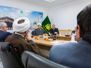 در قم بررسی شد؛
برنامه ها و مشکلات شرکت های مجری عتبات 