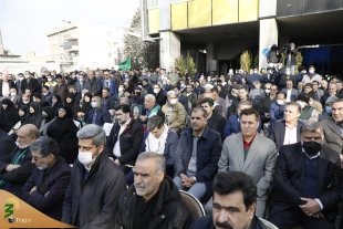 أقیم مراسم وداع وتشییع جثمان العامل الشهید المجهول
 7