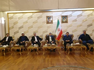 بازگشت رئیس سازمان حج وزیارت و هیئت همراه از عربستان به کشور