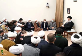 رهبر انقلاب در دیدار تعدادی از مسئولان سازمان تبلیغات اسلامی:

ملاحظه و رعایت اقتضائات کار فرهنگی - تبلیغی راهبردی ضروری و همیشگی است