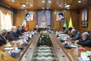 Iranian delegation talks with Saudi Minister of Hajj on Hajj 1402 3