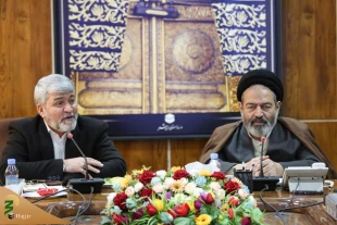 Iranian delegation talks with Saudi Minister of Hajj on Hajj 1402 4