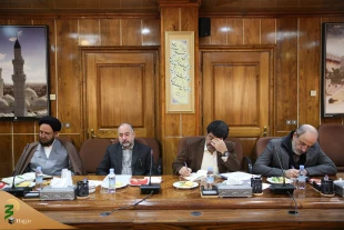 Iranian delegation talks with Saudi Minister of Hajj on Hajj 1402 7