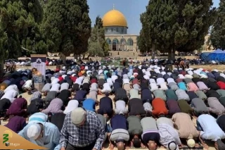 اقامه نمازجمعه با حضور ۶۰ هزار فلسطینی در مسجدالاقصی