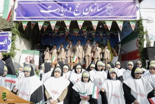 برپایی غرفه فرهنگی مجموعه حج و زیارت در راهپیمایی یوم الله 22 بهمن+عکس 16