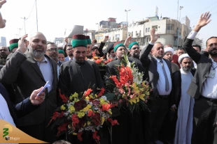 مضجع شریف علمدار کربلا گلباران شد+عکس 2