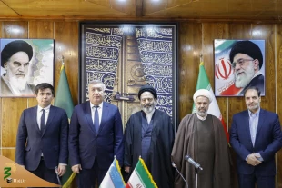 لقاء سفیر أوزبکستان فی إیران مع ممثل الولی الفقیه فی شوون الحج و الزیارة 2