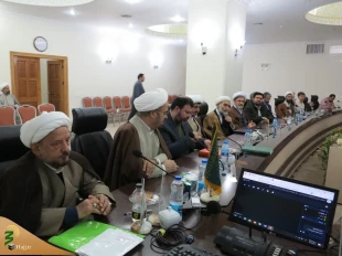 در مشهد برگزار شد؛
پیش نشست"کنگره بین‌المللی بقیع؛ مدفن امامان و اصحاب" 4