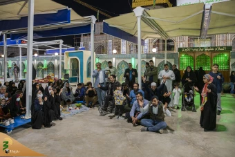مراسم تحویل سال ۱۴۰۲ در حرم امام حسین علیه السلام 3