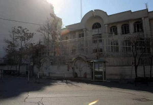درهای سفارت ایران در ریاض بعد از هفت‌سال گشوده شد