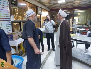 بازدید مسئول دفتر نمایندگی بعثه مقام معظم در عراق از آشپزخانه کاظمین 3