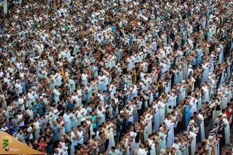 نماز عید فطر در بین الحرمین کربلا 8