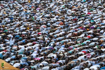 نماز عید فطر در بین الحرمین کربلا 19